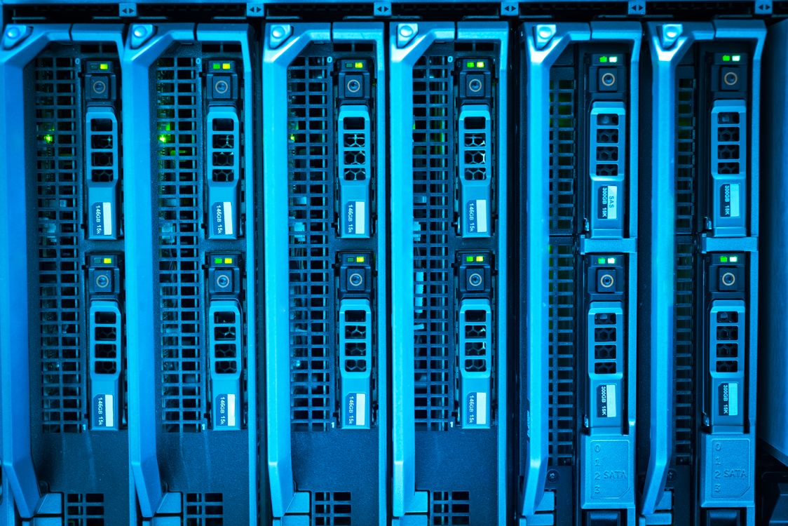 Cloud server infrastructure with secure connections